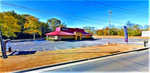1211 7th St S, Clanton, AL 35045